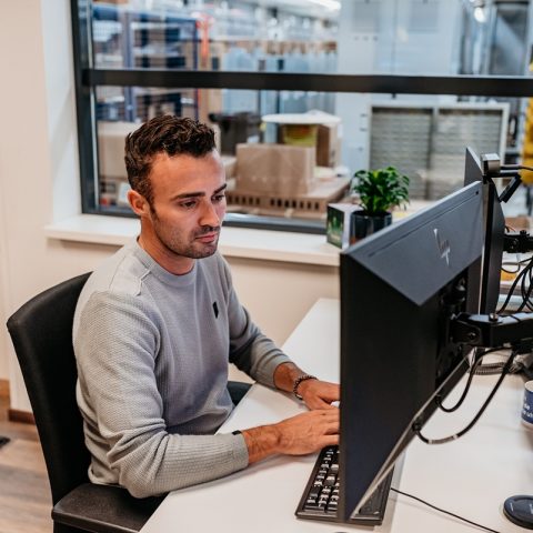 Medewerker Electronica Actemium In Nederland Locatie Uden