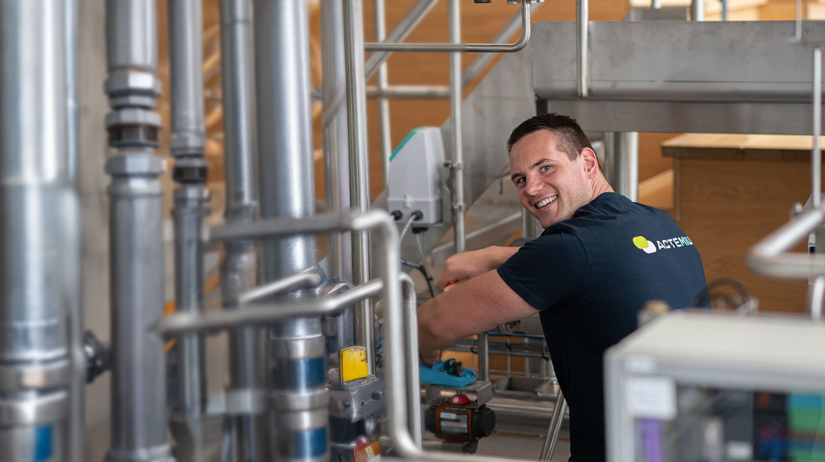 Maintain improve service monteur elektrotechniek