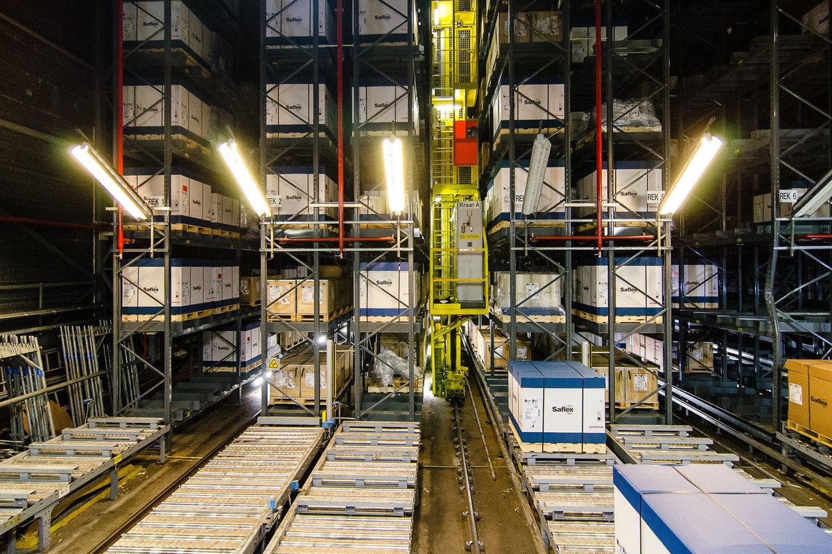 Eastman Chemical Moderniseert Automatisch Palletmagazijn Met Retrofit