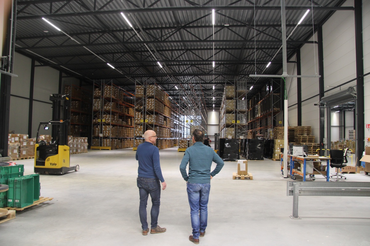 Actemium in Doetinchem heeft gebouwgebonden werkzaamheden uitgevoegd bij Essilor Luxottica in Wijchen, waaronder slimme, duurzame verlichting