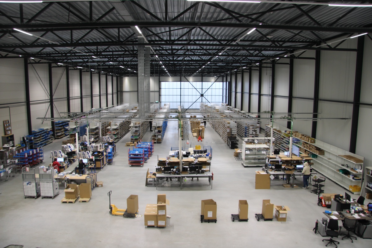 Actemium in Doetinchem heeft gebouwgebonden werkzaamheden uitgevoegd bij EssilorLuxottica in Wijchen.