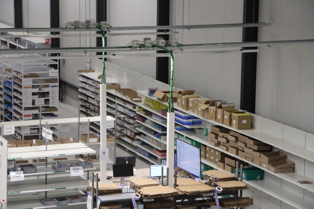 Actemium in Doetinchem heeft gebouwgebonden werkzaamheden uitgevoegd bij Essilor Luxottica in Wijchen, waaronder slimme, duurzame verlichting
