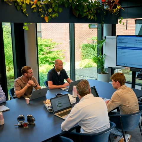 Bronkhorst digitaliseert en standaardiseert assemblageproces met een MES waardoor de traceability en het inzicht in de productie is verhoogd.