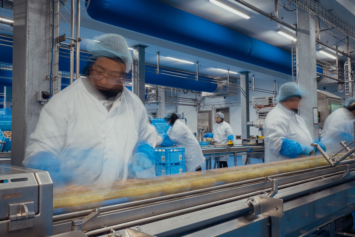 MES borgt totale traceability en korte doorlooptijden in nieuwe VersFabriek Hessing