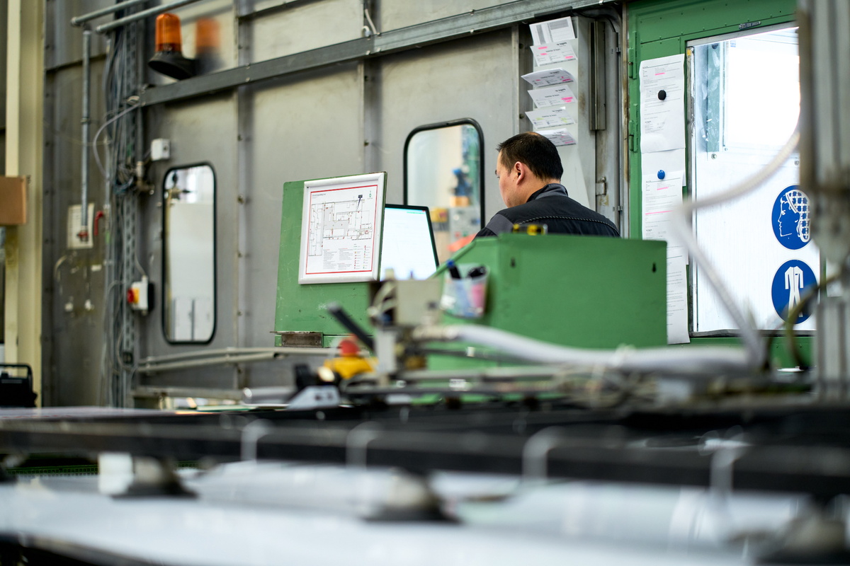 Nanogate Netherlands heeft eerst ‘geproefd’ aan een MES en aangezien ze al snel meer inzicht in stilstand kregen, besloot ermee door te gaan en te investeren.