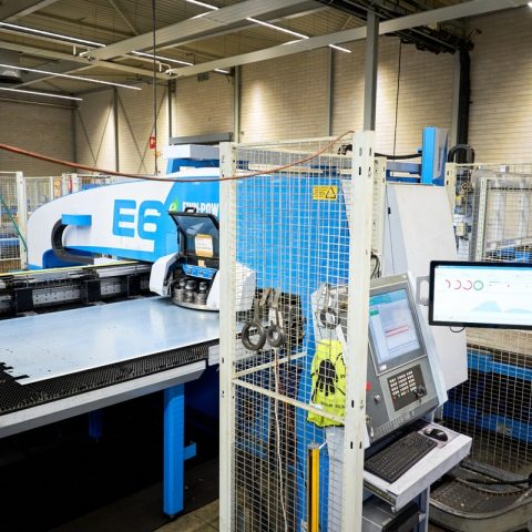 Vencosteel verbetert efficiëntie en reduceert beheerlast door overstap naar papierloos werken met MES-systeem