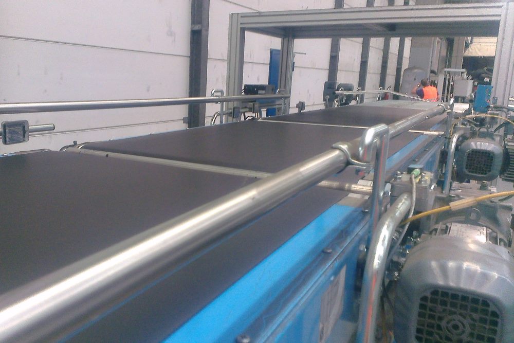 Kwik-Fit scant banden met scanoplossing met automatisch profieldieptemeting