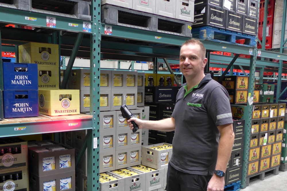 De Klok Dranken verhoogt magazijnefficiency met voicepicking