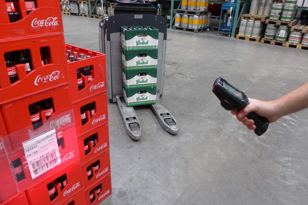 De Klok Dranken verhoogt magazijnefficiency met voicepicking